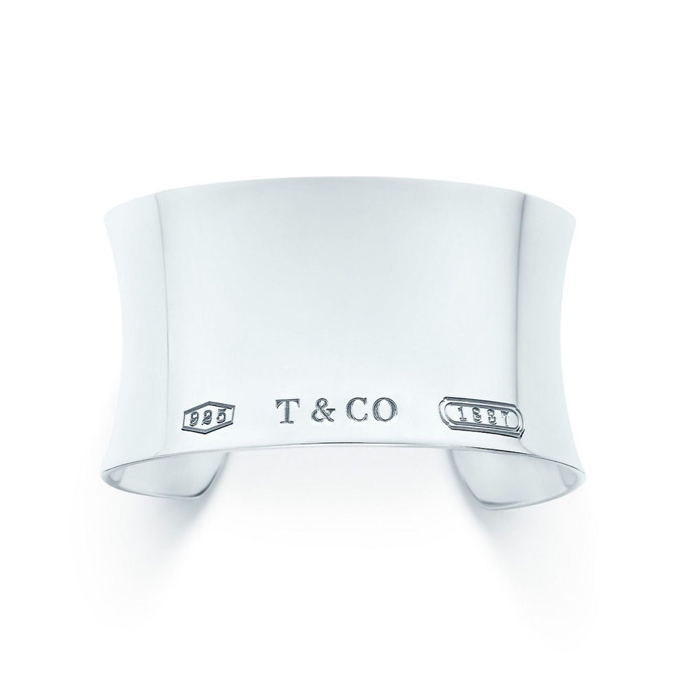 Tiffanys Wide Cuff Bracelet in silver 1837